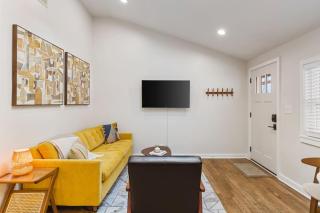 Mid-Century Modern Nashville Condo Near Restaurants, Coffee and Bars - Nashville - 3