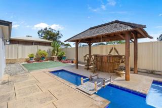 Luxury by the Sea with Pool, Theatre Room, Gazebo - 9