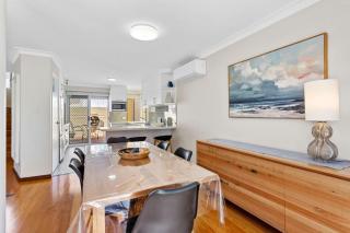 450m walk to Swan River, 1 km to Albany Hwy strip - 9