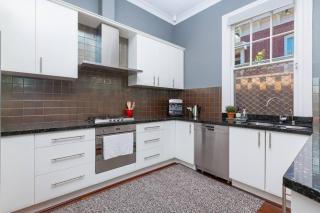 Fusion of 20th century charm and modern convenience - 1