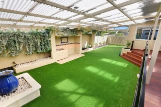 Dreamy getaway awaits for the ultimate relaxation - 3