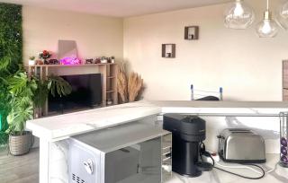 1 Bedroom Amazing Apartment In Angers - Angers - 2