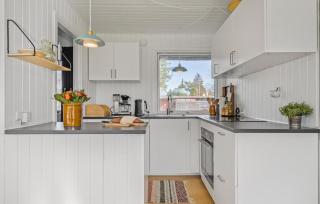 3 Bedroom Gorgeous Home In Stege - Stege - 5