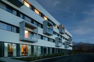 AC Hotel by Marriott Saint-Julien-en-Genevois - Saint-Julien-en-Genevois - 6