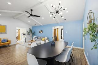 Best of Desoto 4BR, 3BA with Pool, HotTub, Cinema - 6