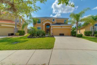 5 Bedroom private pool home in Veranda Palms - 0