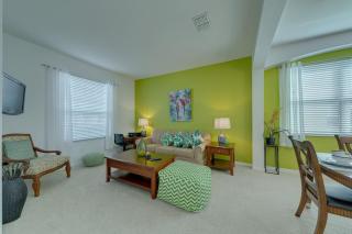 5 Bedroom private pool home in Veranda Palms - 4