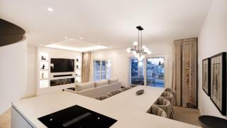 The Exquisite Townhouse in Aloha Gardens - Marbella - 5