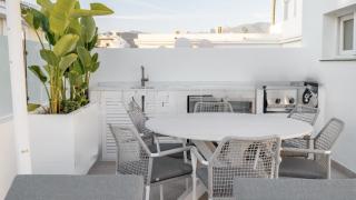 The Exquisite Townhouse in Aloha Gardens - Marbella - 2