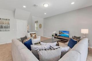 Luxury 5 Bed Pool Home Close To Disney, Spacious - 6