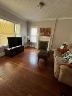 Simple private room in shared home near college town - Rochester - 6
