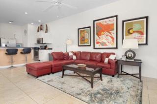 South Facing 6 bedroom private pool home - 6