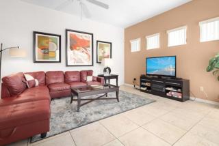 South Facing 6 bedroom private pool home - 5