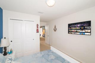 Fantastic townhome in resort style complex - 3