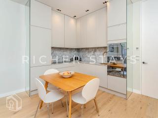 Exquisite 2-Bedroom Apartment, Parking and Garden - Stadtteil Ealing - 3