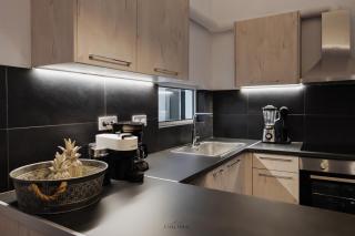 Cosy Home Thissio - Athens - 2