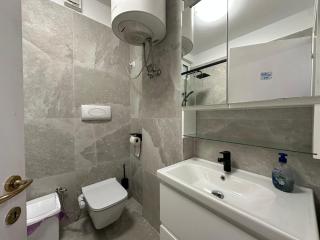 Alcazar Luxury Apartament Golem - Golem - 5