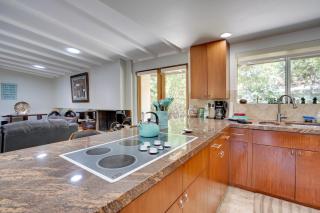 Near Golfing Palm Desert Oasis with Pool and Spa - Palm Desert - 2