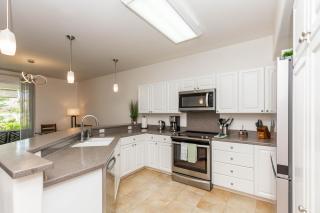 Villa Olina 3-Bedroom Walking Distance From Lagoons 30-day Minimum Vacation Rental - 2