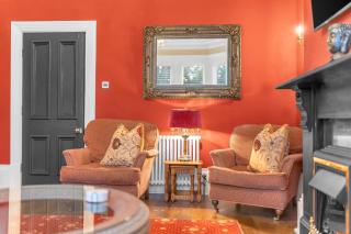 Harrogate Heights - Pure Luxury Sleeps up to 16 - Harrogate - 4