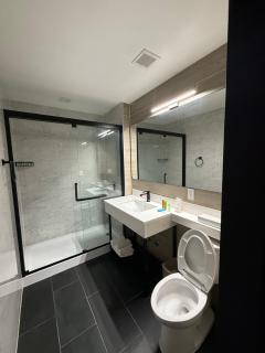 Bkway Hotel Brooklyn - 6