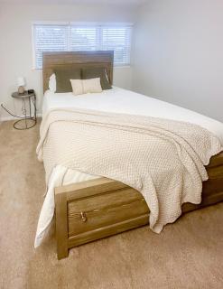 Beautiful Raleigh Home - 3BR Quiet and Family Friendly - Raleigh - 9