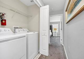 1569 SD - Spacious Champions Gate Retreat with Modern Amenities - Davenport - 5