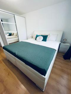 Golden Key Apartment - 5