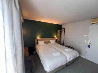 Sure Hotel by Best Western Nimes Est - Nîmes - 1
