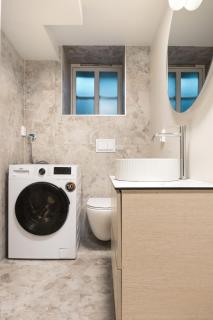 Private apartment in historic street - 3
