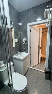 Victoria Guest House - Bisjkek - 3
