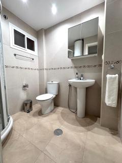 Cozy Apartment in Prime Location - Benalmádena - Benalmádena - 3