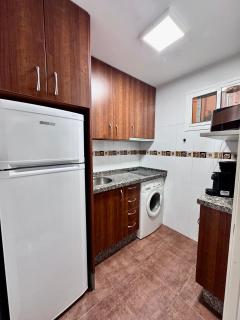 Cozy Apartment in Prime Location - Benalmádena - Benalmádena - 6