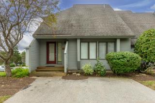 3 bed 2 bath pet friendly townhome - 1