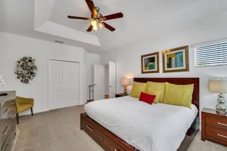 DREAM VILLA 6bd, all en-suite, pool, spa, grill, theatre - 9