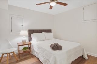 Luxury 6BR Home with GameRoom Near Gas S Arena - Lawrenceville - 9