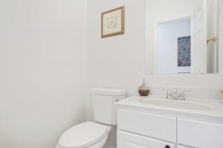 Luxury 6BR Home with GameRoom Near Gas S Arena - Lawrenceville - 6