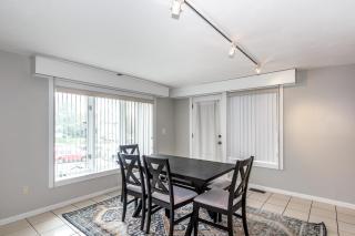 3 bed 2 bath pet friendly townhome - 5