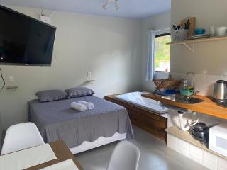 Loft Para Casais com Jacuzzi - Aloha Lofts Mariscal - Pipeline - Bombinhas - 0