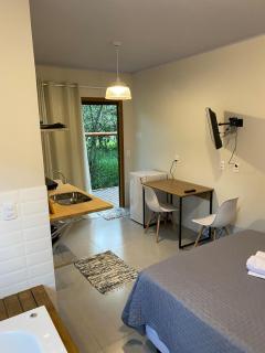 Loft Para Casais com Jacuzzi - Aloha Lofts Mariscal - Pipeline - Bombinhas - 3