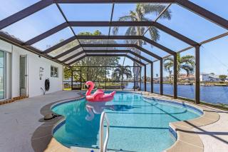 Gulf Access, Saltwater Heated Pool, Dock - Palaco Point Villa - Roelens - 3