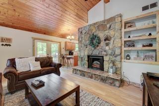 Smoky's Lodge - Pigeon Forge - 3