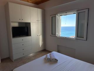 Roumers Himara - Himare - 2