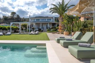 Luxury Garden Villa - Elegant rural retreat, heated pool - Foinikiá - 8