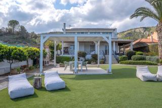 Luxury Garden Villa - Elegant rural retreat, heated pool - Foinikiá - 5