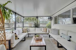 Chic Hollywood Pool Villa - Hollywood - 8