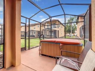 Regal Oaks Getaway: Resort Living Near Disney - 6