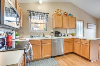 17 Mi to Columbus Pickerington Home with Fire Pit! - Pickerington - 4