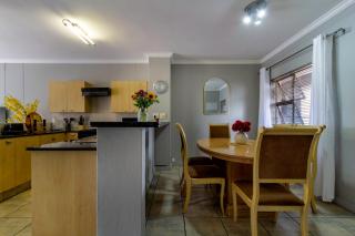 Luxury Apartments West Point Sandton - 2