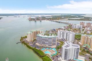 Waterside Condo w/ Balcony & Bay Views - Fort Myers Beach - 6